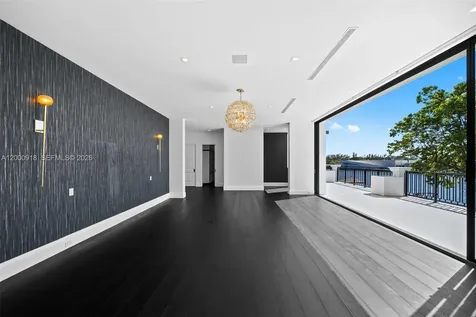 1239 Middle River Drive Fort Lauderdale FL 33304