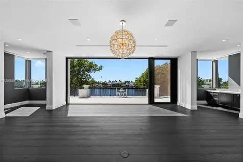 1239 Middle River Drive Fort Lauderdale FL 33304