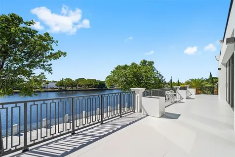 1239 Middle River Drive Fort Lauderdale FL 33304
