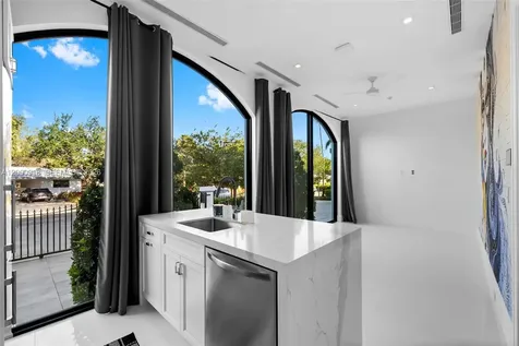 1239 Middle River Drive Fort Lauderdale FL 33304