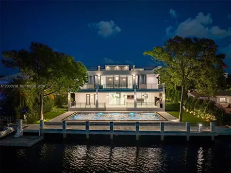 1239 Middle River Drive Fort Lauderdale FL 33304