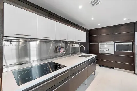 6000 Collins Avenue Miami Beach FL 33140