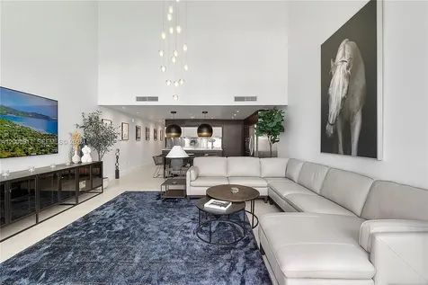 6000 Collins Avenue Miami Beach FL 33140