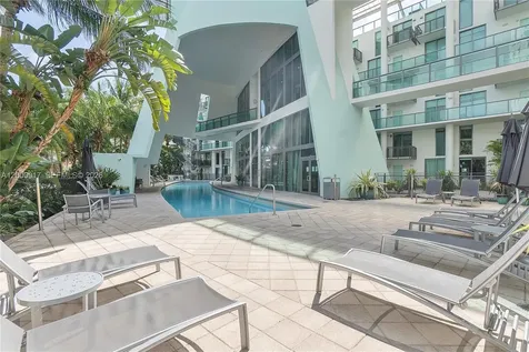 6000 Collins Avenue Miami Beach FL 33140