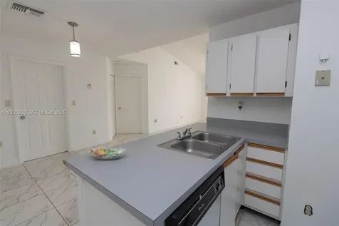 18304 NW 68th Avenue Hialeah FL 33015