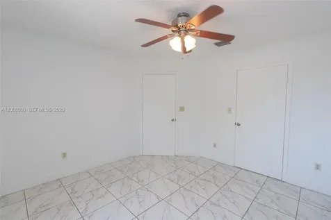 18304 NW 68th Avenue Hialeah FL 33015