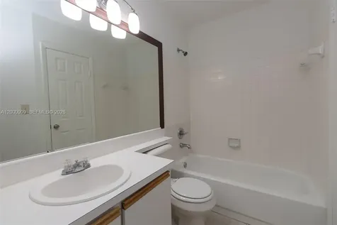 18304 NW 68th Avenue Hialeah FL 33015
