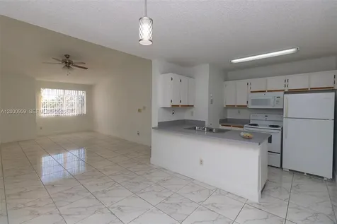18304 NW 68th Avenue Hialeah FL 33015