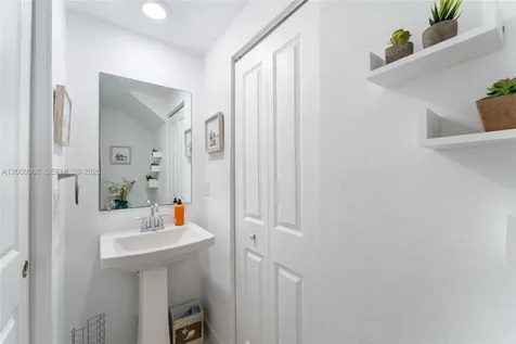1061 NW 208th Terrace Miami Gardens FL 33169