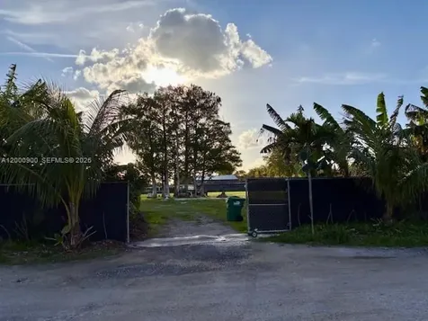 Unincorporated Miami FL 33187