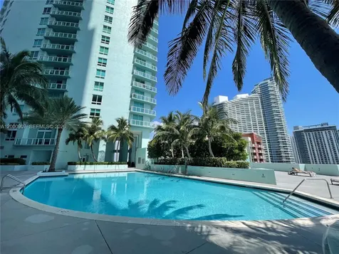 1900 N Bayshore Drive Miami FL 33132