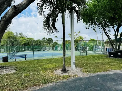 6970 SW 110th Place Miami FL 33173