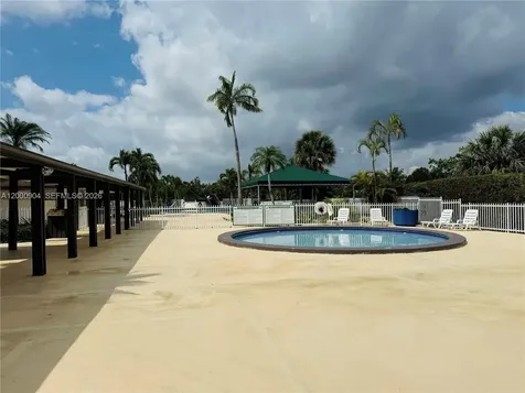 6970 SW 110th Place Miami FL 33173