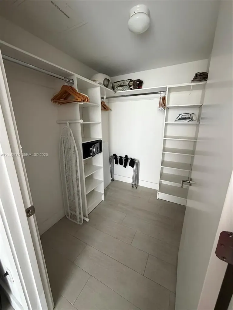 4010 S Ocean Drive Hollywood FL 33019