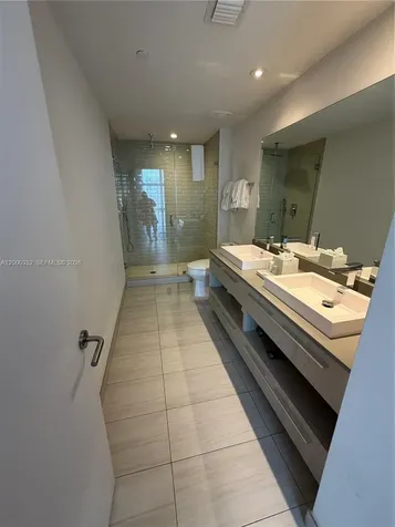 4010 S Ocean Drive Hollywood FL 33019