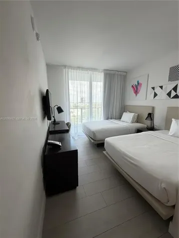 4010 S Ocean Drive Hollywood FL 33019