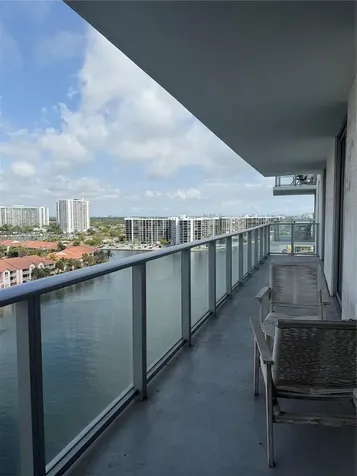 4010 S Ocean Drive Hollywood FL 33019