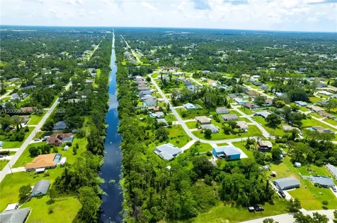 3896 Slayton Avenue North Port FL 34286