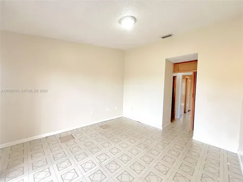 5575 W 26th Court Hialeah FL 33016