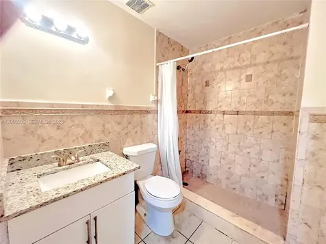 5575 W 26th Court Hialeah FL 33016