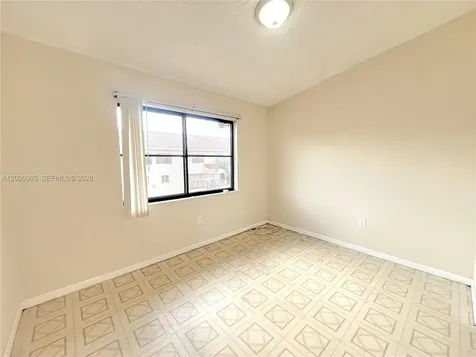 5575 W 26th Court Hialeah FL 33016