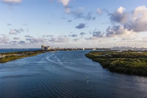 500 Bayview Drive Sunny Isles Beach FL 33160
