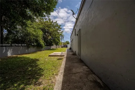 6115 Miramar Parkway Miramar FL 33023