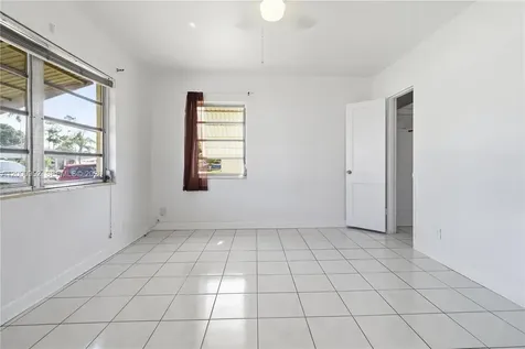 2820 Fletcher Street Hollywood FL 33020