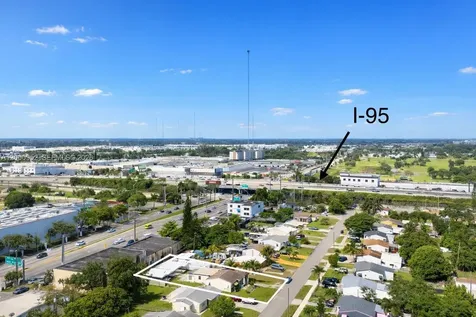 2820 Fletcher Street Hollywood FL 33020