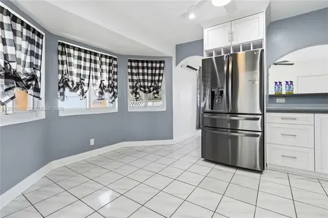 2820 Fletcher Street Hollywood FL 33020