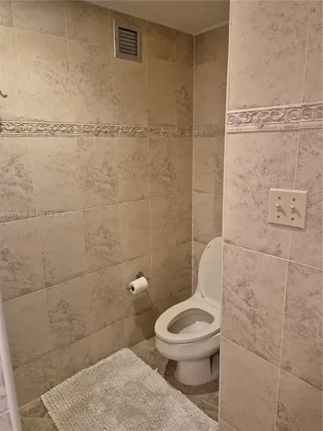 1912 S Ocean Drive Hallandale Beach FL 33009