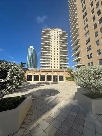 1912 S Ocean Drive Hallandale Beach FL 33009