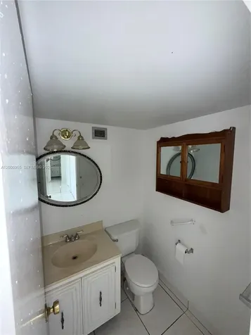Hallandale Beach FL 33009