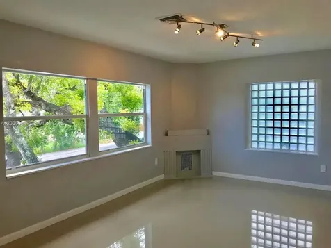 535 NE 68th Street Miami FL 33138