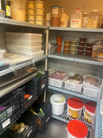 9511 S Dixie Highway Pinecrest FL 33156
