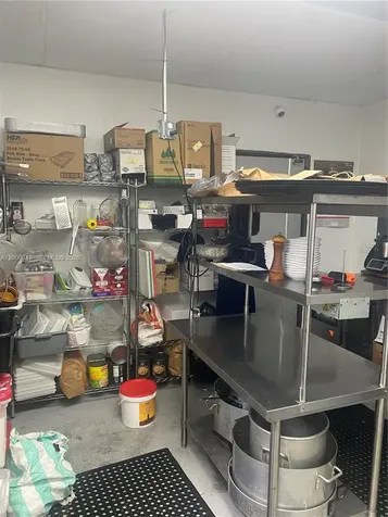 9511 S Dixie Highway Pinecrest FL 33156