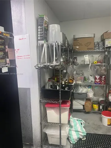 9511 S Dixie Highway Pinecrest FL 33156