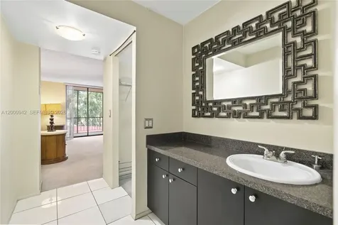 3800 N Hills Drive Hollywood FL 33021