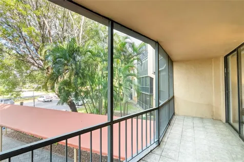 3800 N Hills Drive Hollywood FL 33021