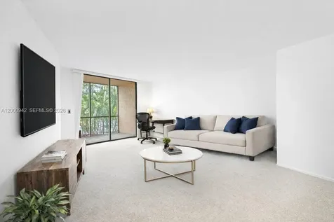 3800 N Hills Drive Hollywood FL 33021