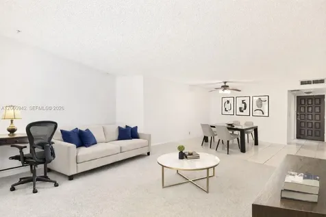3800 N Hills Drive Hollywood FL 33021