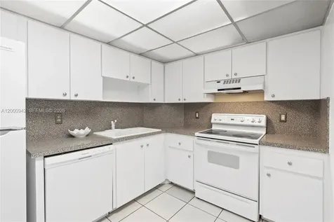 3800 N Hills Drive Hollywood FL 33021