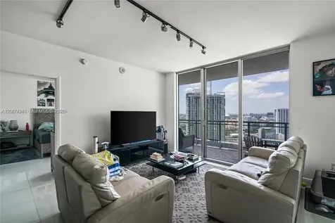 90 SW 3rd Street Miami FL 33130