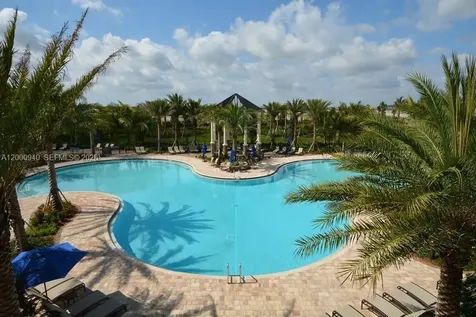8630 Lakeside Bend Parkland FL 33076