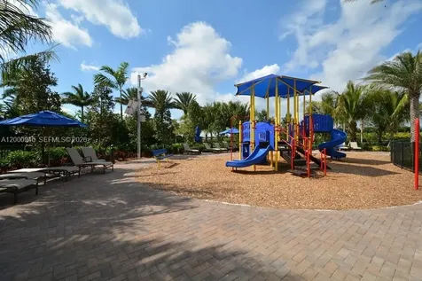 8630 Lakeside Bend Parkland FL 33076