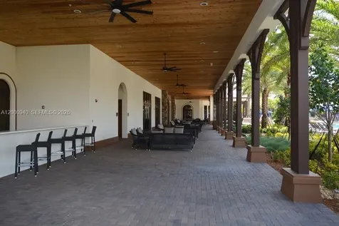 8630 Lakeside Bend Parkland FL 33076