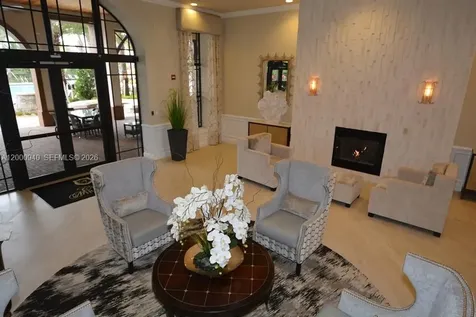8630 Lakeside Bend Parkland FL 33076