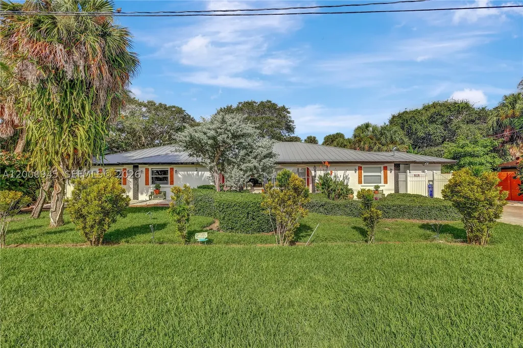 1505 Coral Avenue Vero Beach FL 32963
