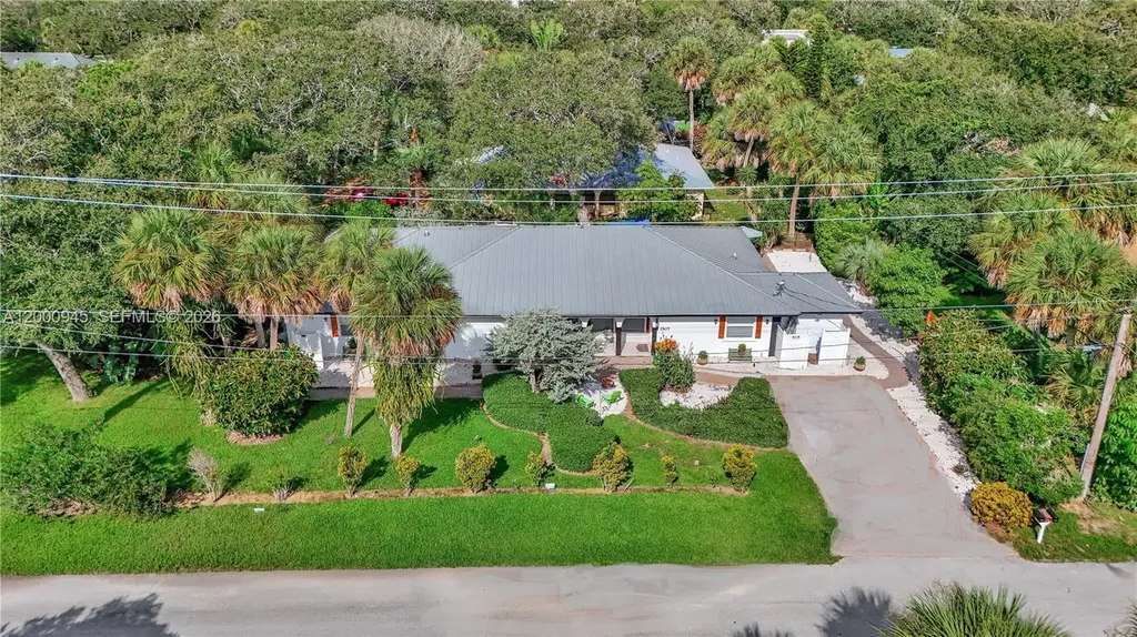 1505 Coral Avenue Vero Beach FL 32963