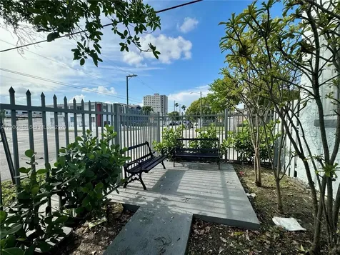 301 SW 10th Avenue Miami FL 33130